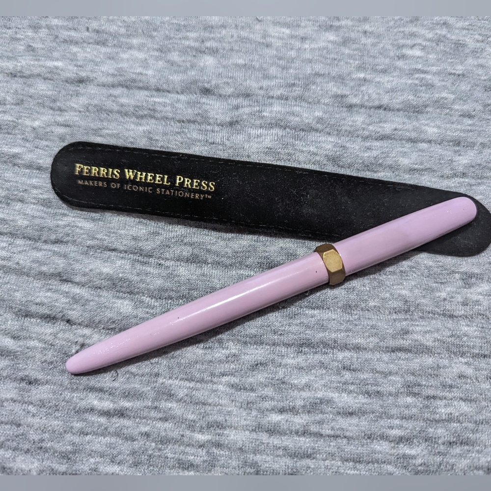 Ferris Wheel Press Fine Nibbed Fountain Pen in Spring Violette - Picture 6 of 8